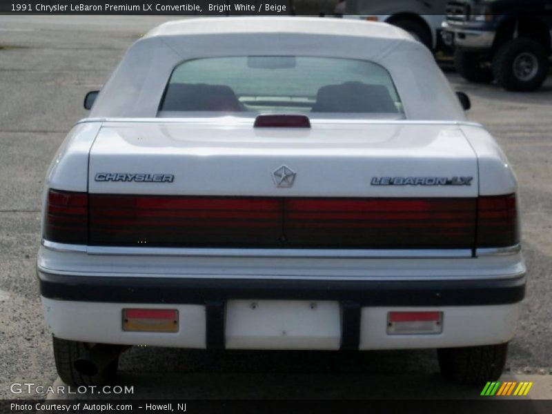 Bright White / Beige 1991 Chrysler LeBaron Premium LX Convertible