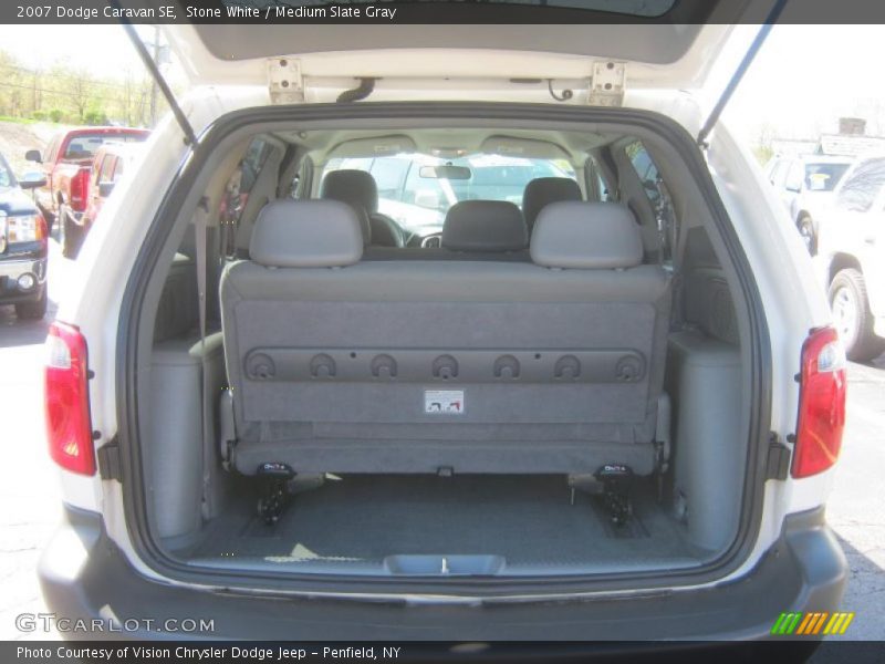 Stone White / Medium Slate Gray 2007 Dodge Caravan SE