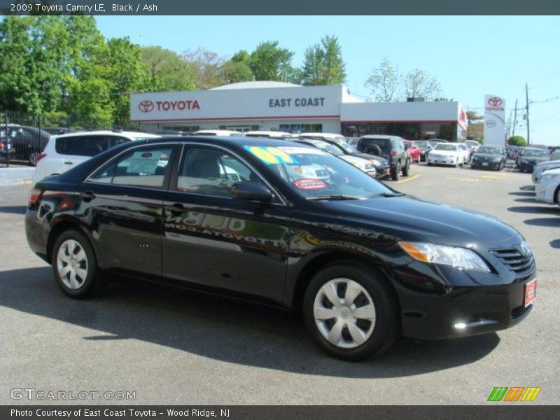 Black / Ash 2009 Toyota Camry LE