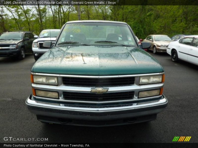 Emerald Green Metallic / Beige 1995 Chevrolet C/K K1500 Regular Cab 4x4