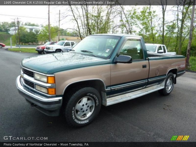 Emerald Green Metallic / Beige 1995 Chevrolet C/K K1500 Regular Cab 4x4