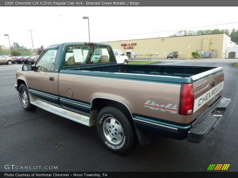 Emerald Green Metallic / Beige 1995 Chevrolet C/K K1500 Regular Cab 4x4