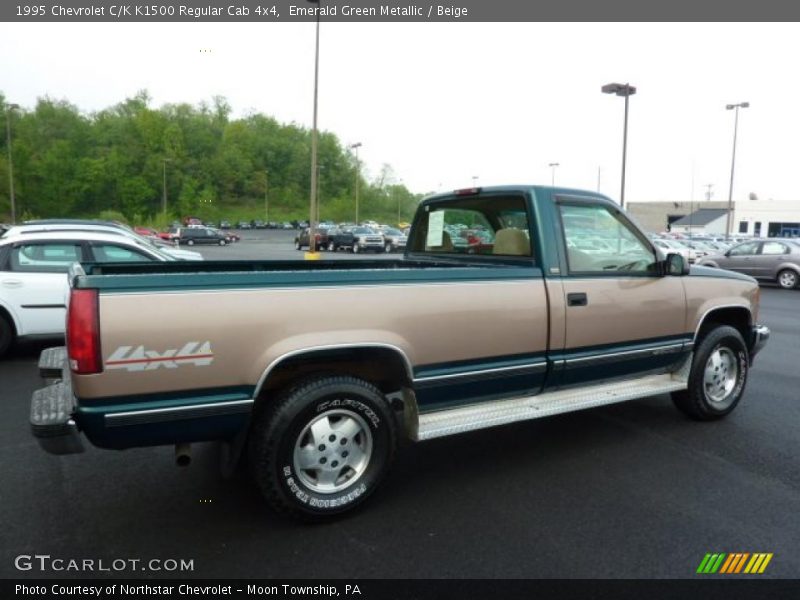 Emerald Green Metallic / Beige 1995 Chevrolet C/K K1500 Regular Cab 4x4