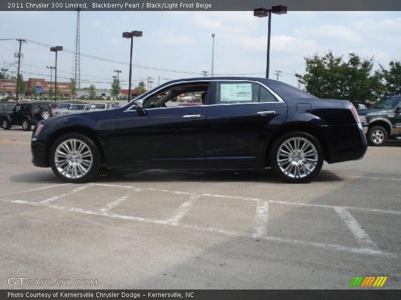 Blackberry Pearl / Black/Light Frost Beige 2011 Chrysler 300 Limited