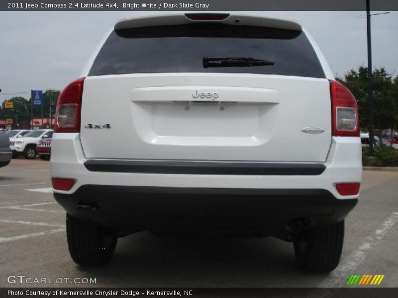 Bright White / Dark Slate Gray 2011 Jeep Compass 2.4 Latitude 4x4