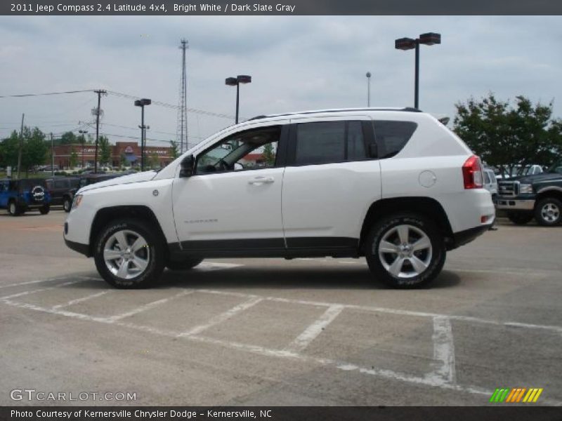 Bright White / Dark Slate Gray 2011 Jeep Compass 2.4 Latitude 4x4