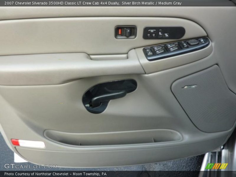 Silver Birch Metallic / Medium Gray 2007 Chevrolet Silverado 3500HD Classic LT Crew Cab 4x4 Dually