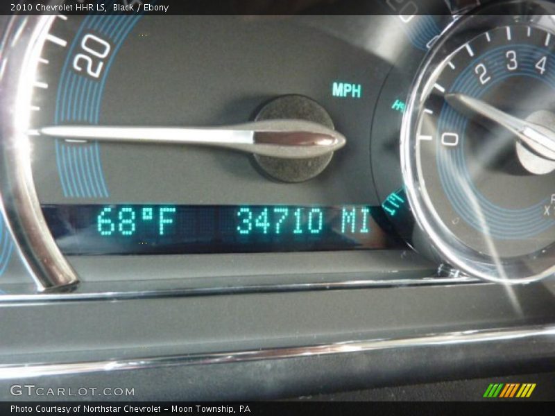 Black / Ebony 2010 Chevrolet HHR LS