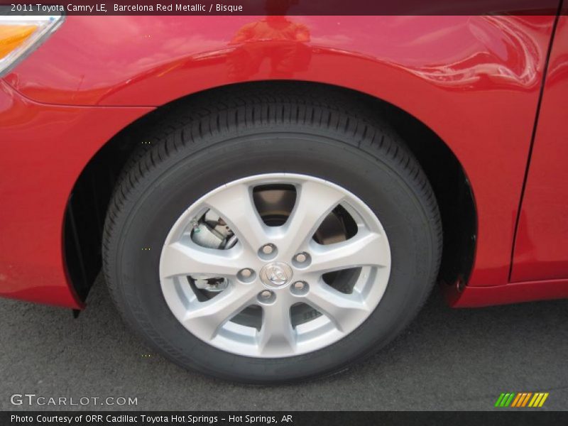 Barcelona Red Metallic / Bisque 2011 Toyota Camry LE