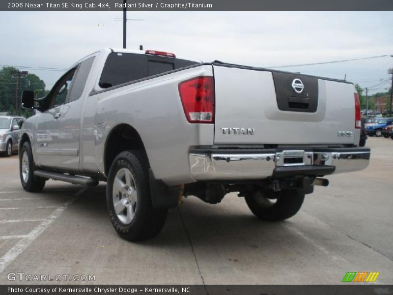 Radiant Silver / Graphite/Titanium 2006 Nissan Titan SE King Cab 4x4