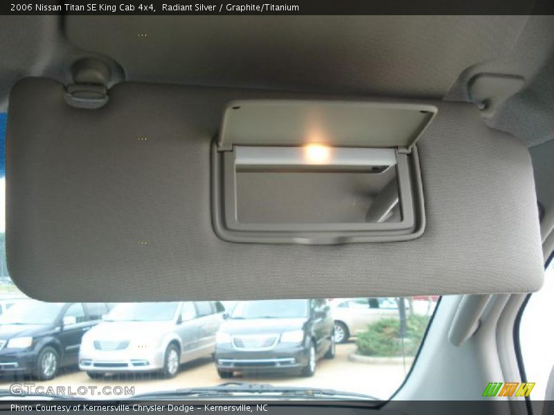 Radiant Silver / Graphite/Titanium 2006 Nissan Titan SE King Cab 4x4