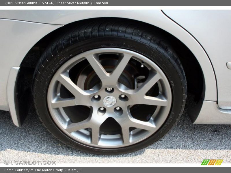 Sheer Silver Metallic / Charcoal 2005 Nissan Altima 3.5 SE-R