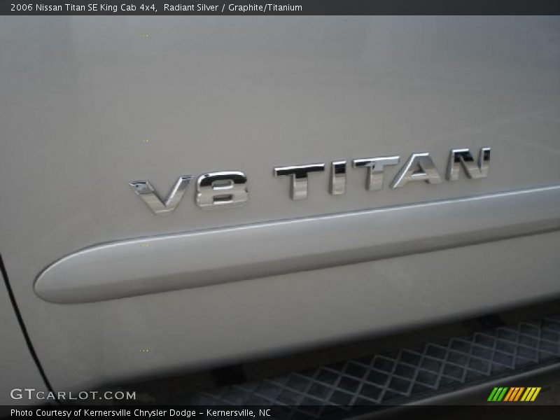 Radiant Silver / Graphite/Titanium 2006 Nissan Titan SE King Cab 4x4