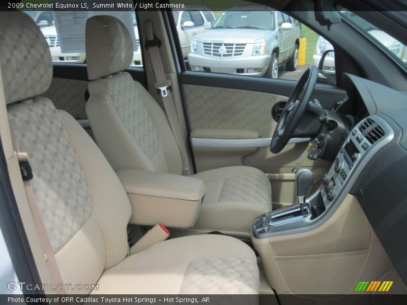 Summit White / Light Cashmere 2009 Chevrolet Equinox LS