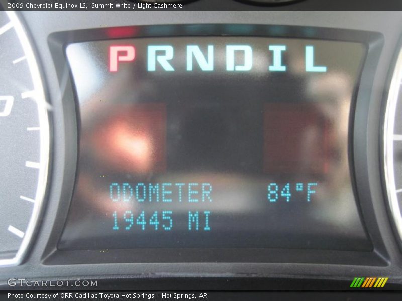 Summit White / Light Cashmere 2009 Chevrolet Equinox LS