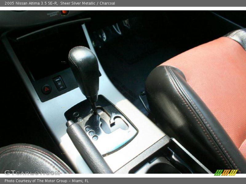  2005 Altima 3.5 SE-R 5 Speed Automatic Shifter