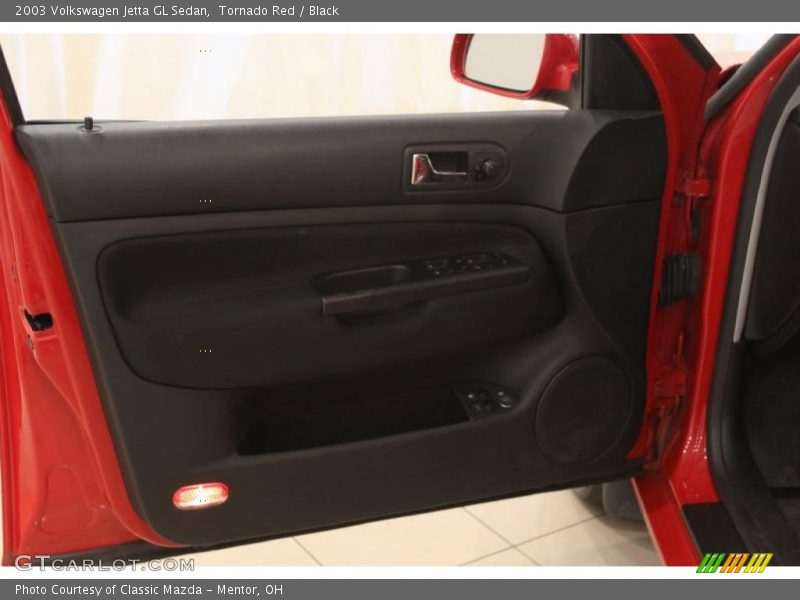 Tornado Red / Black 2003 Volkswagen Jetta GL Sedan