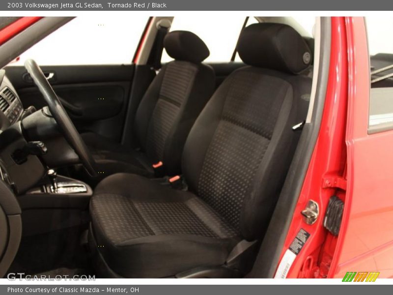 Tornado Red / Black 2003 Volkswagen Jetta GL Sedan