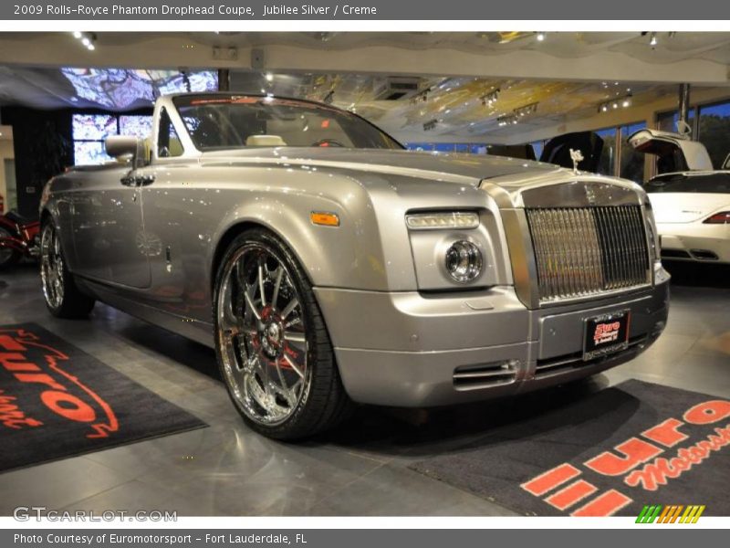 Jubilee Silver / Creme 2009 Rolls-Royce Phantom Drophead Coupe