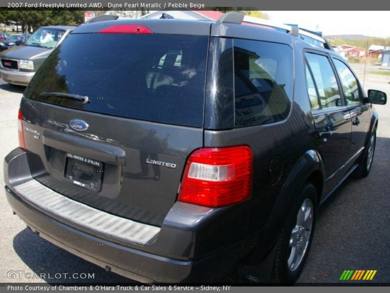 Dune Pearl Metallic / Pebble Beige 2007 Ford Freestyle Limited AWD
