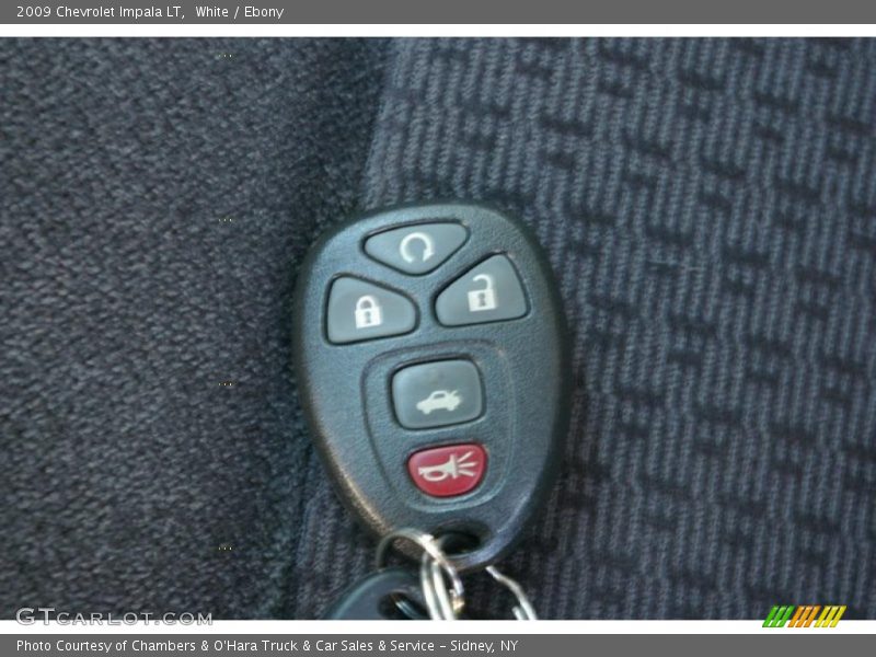 White / Ebony 2009 Chevrolet Impala LT