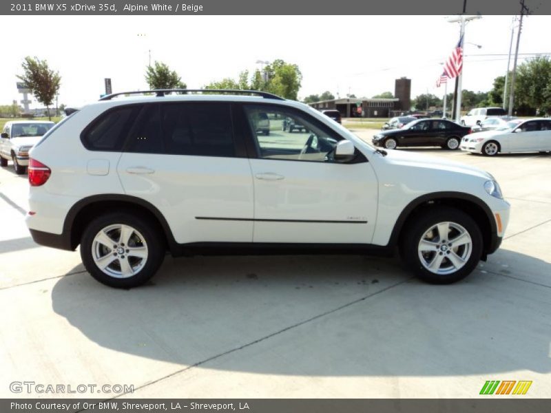 Alpine White / Beige 2011 BMW X5 xDrive 35d