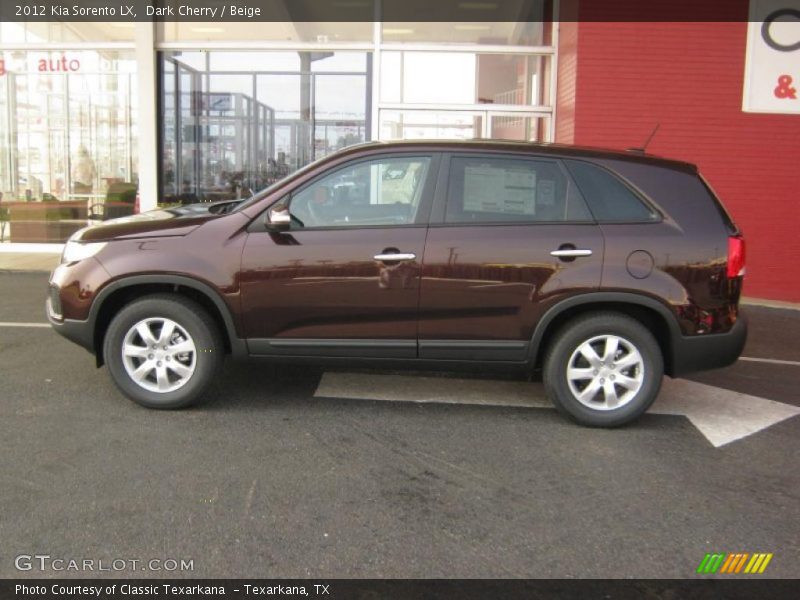 Dark Cherry / Beige 2012 Kia Sorento LX