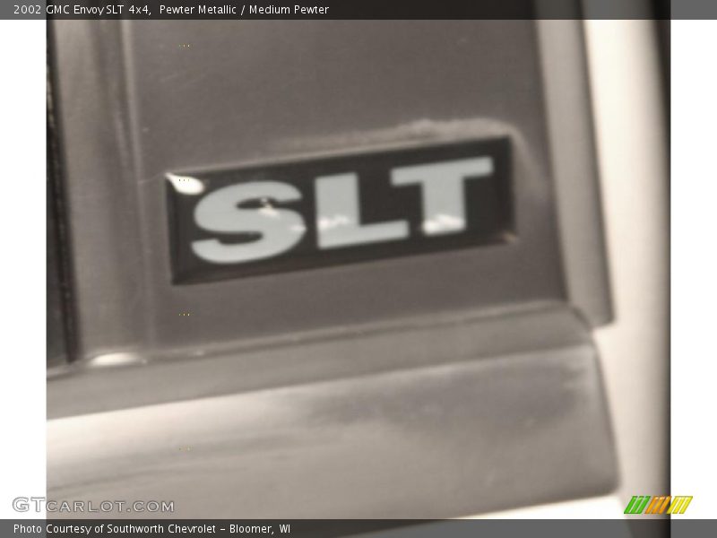 Pewter Metallic / Medium Pewter 2002 GMC Envoy SLT 4x4