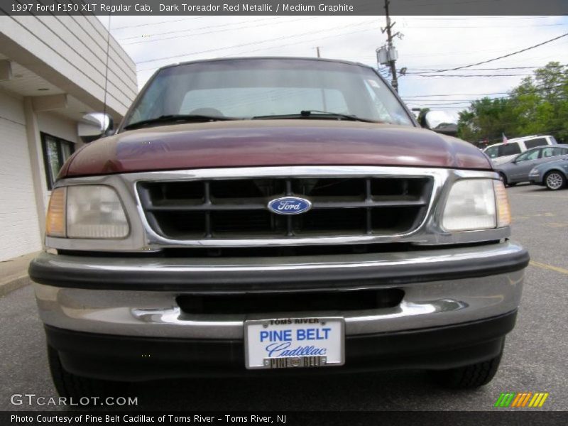 Dark Toreador Red Metallic / Medium Graphite 1997 Ford F150 XLT Regular Cab