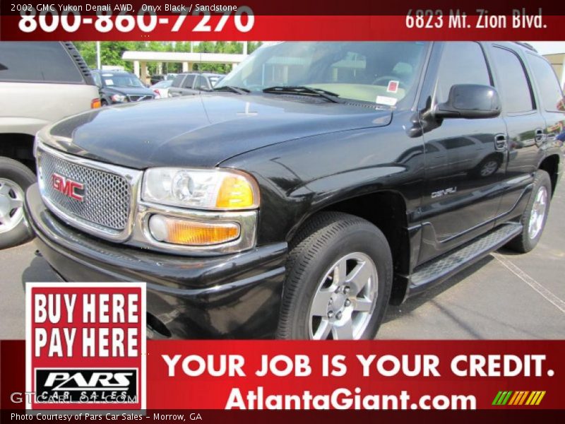 Onyx Black / Sandstone 2002 GMC Yukon Denali AWD
