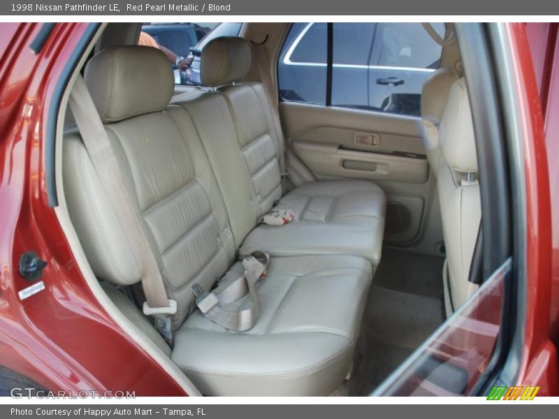  1998 Pathfinder LE Blond Interior