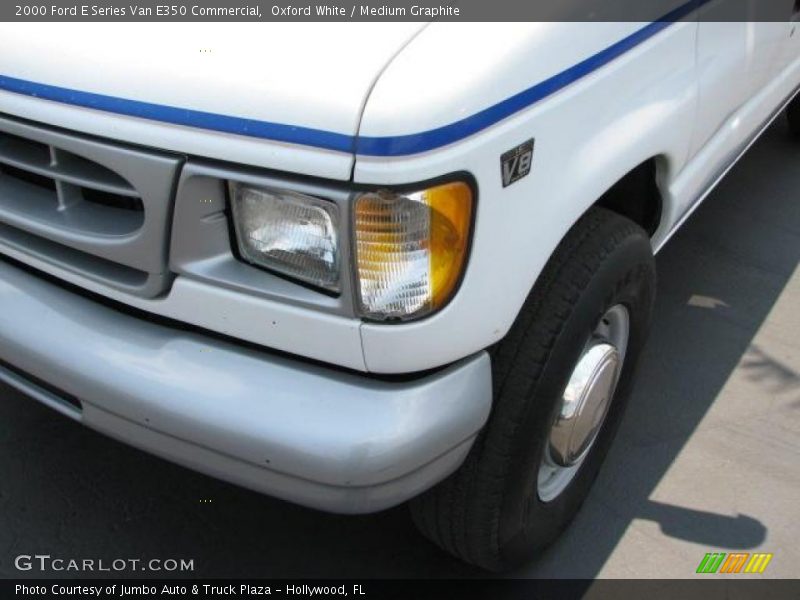 Oxford White / Medium Graphite 2000 Ford E Series Van E350 Commercial