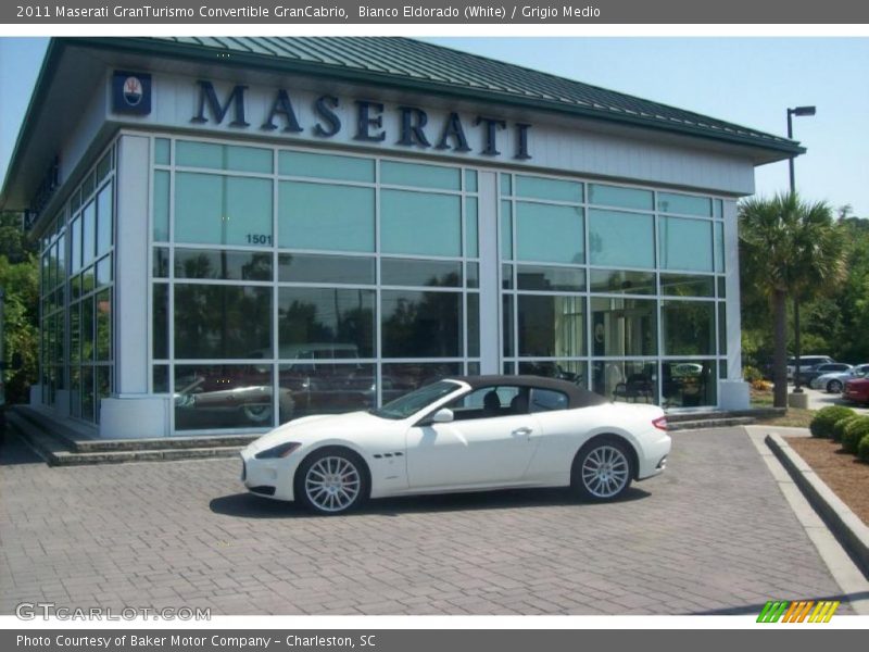 Bianco Eldorado (White) / Grigio Medio 2011 Maserati GranTurismo Convertible GranCabrio