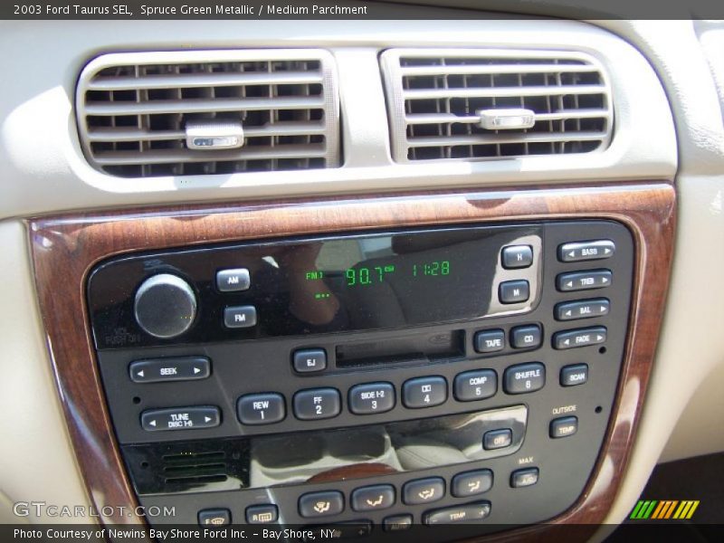 Spruce Green Metallic / Medium Parchment 2003 Ford Taurus SEL