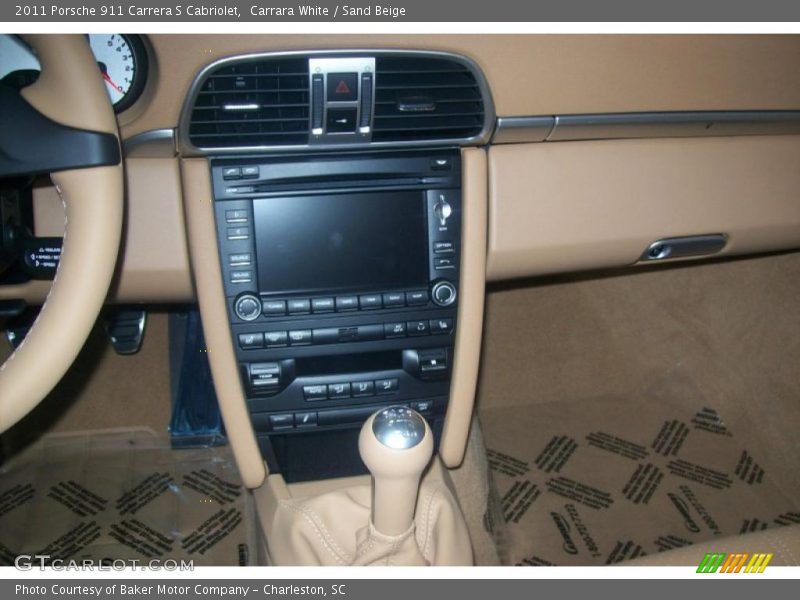 Carrara White / Sand Beige 2011 Porsche 911 Carrera S Cabriolet