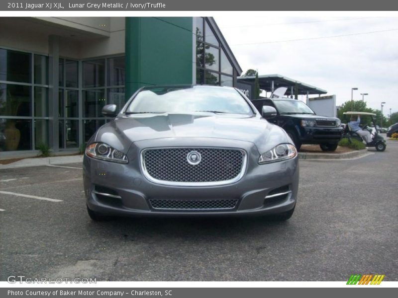 Lunar Grey Metallic / Ivory/Truffle 2011 Jaguar XJ XJL