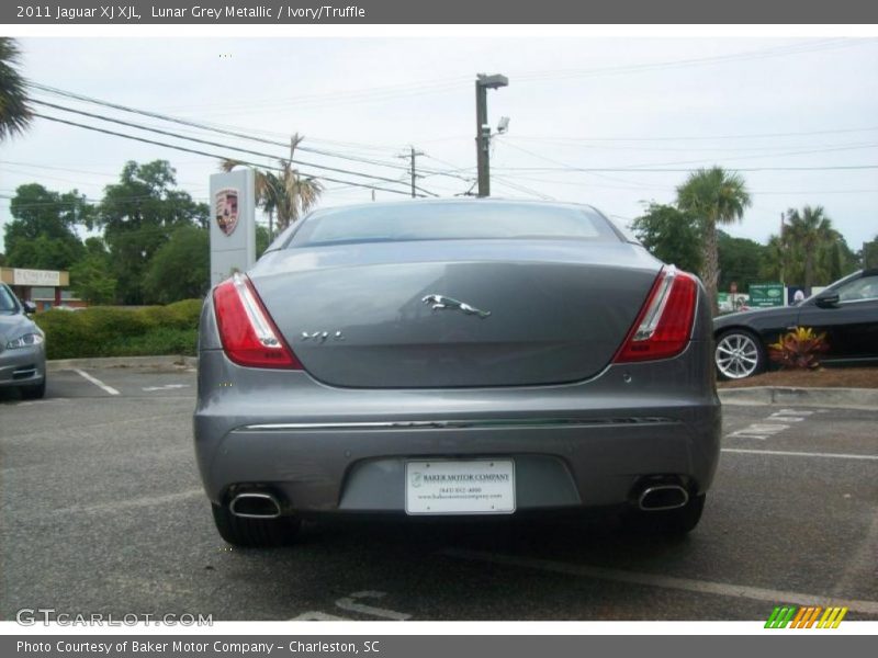 Lunar Grey Metallic / Ivory/Truffle 2011 Jaguar XJ XJL