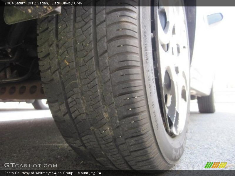 Black Onyx / Grey 2004 Saturn ION 2 Sedan