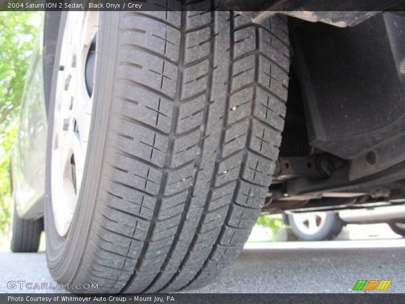 Black Onyx / Grey 2004 Saturn ION 2 Sedan