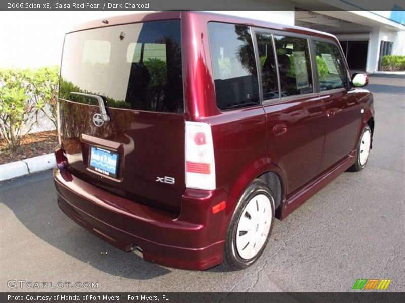 Salsa Red Pearl / Dark Charcoal 2006 Scion xB