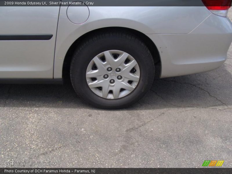 Silver Pearl Metallic / Gray 2009 Honda Odyssey LX