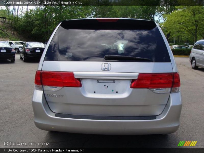 Silver Pearl Metallic / Gray 2009 Honda Odyssey LX