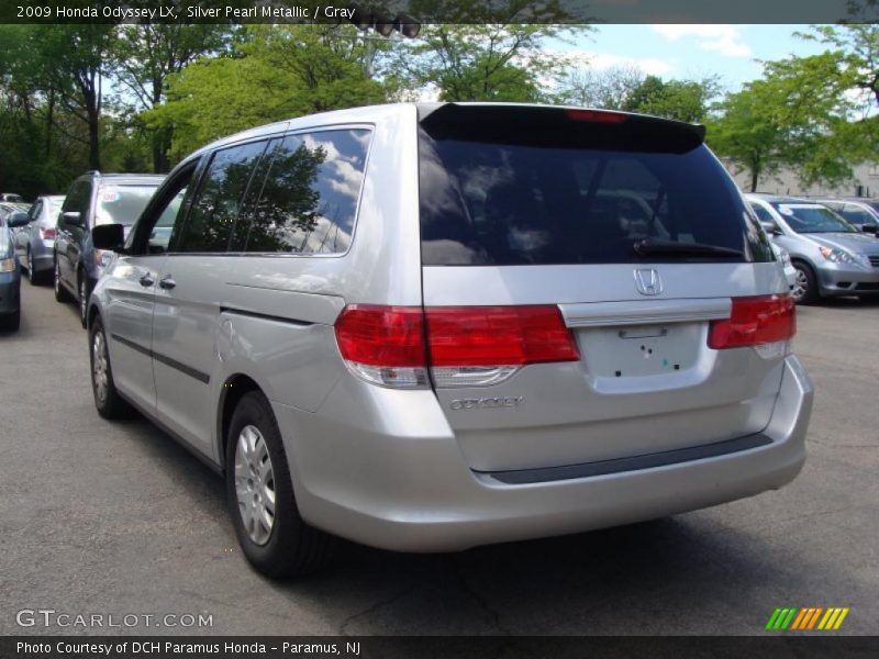 Silver Pearl Metallic / Gray 2009 Honda Odyssey LX