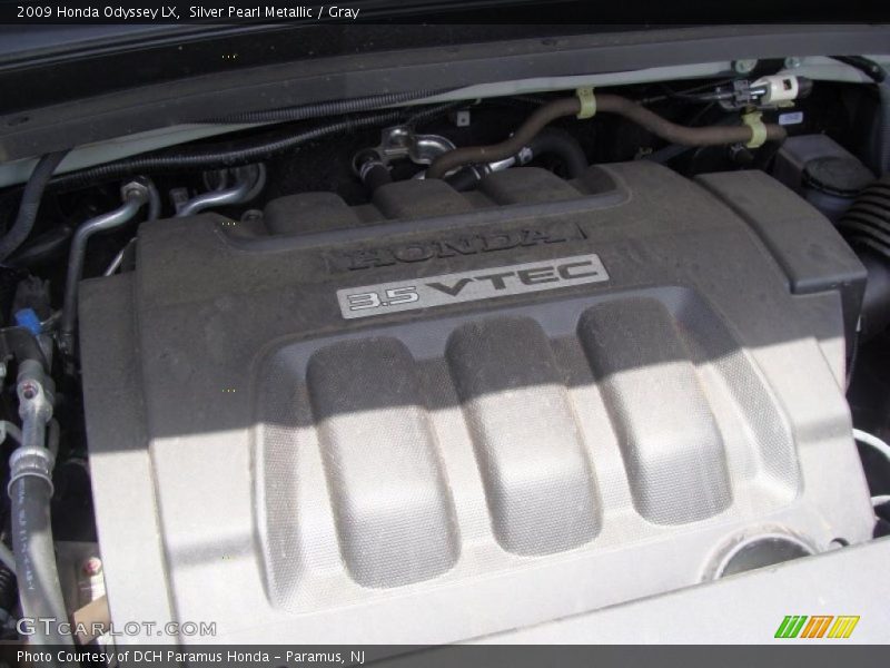 Silver Pearl Metallic / Gray 2009 Honda Odyssey LX