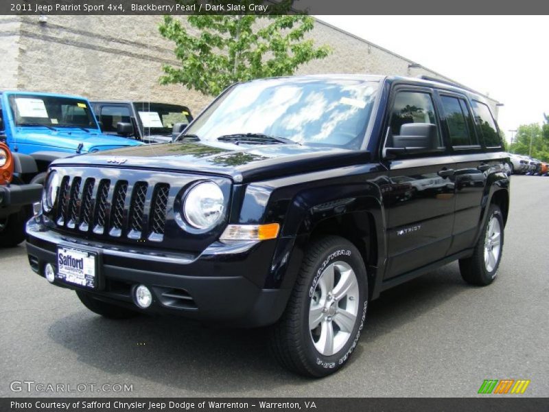 Blackberry Pearl / Dark Slate Gray 2011 Jeep Patriot Sport 4x4