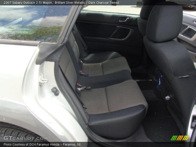 Brilliant Silver Metallic / Dark Charcoal Tweed 2007 Subaru Outback 2.5i Wagon