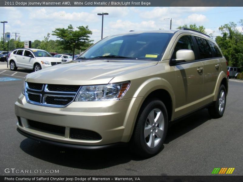 White Gold Metallic / Black/Light Frost Beige 2011 Dodge Journey Mainstreet AWD