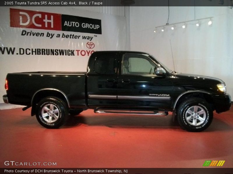 Black / Taupe 2005 Toyota Tundra SR5 Access Cab 4x4