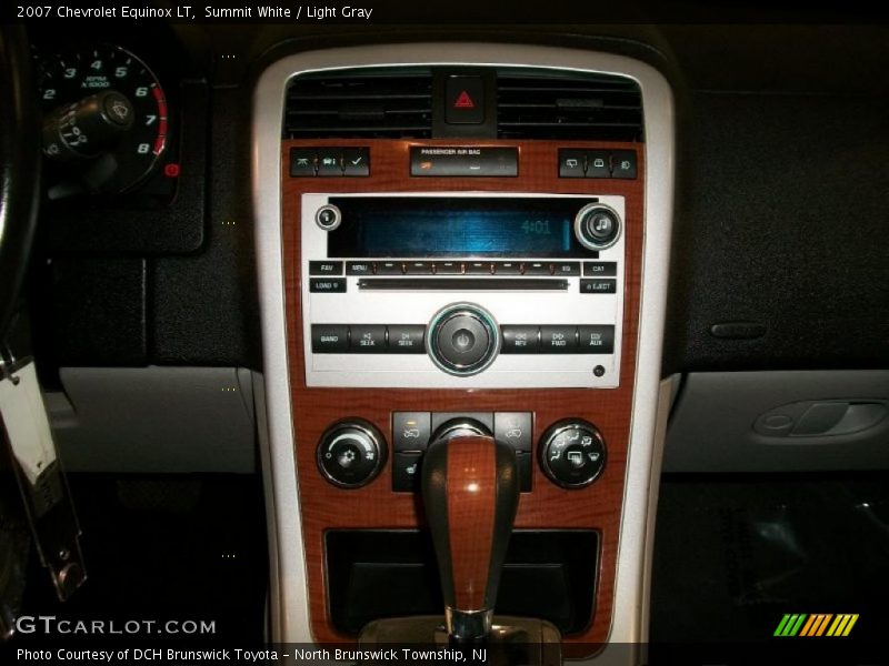 Summit White / Light Gray 2007 Chevrolet Equinox LT