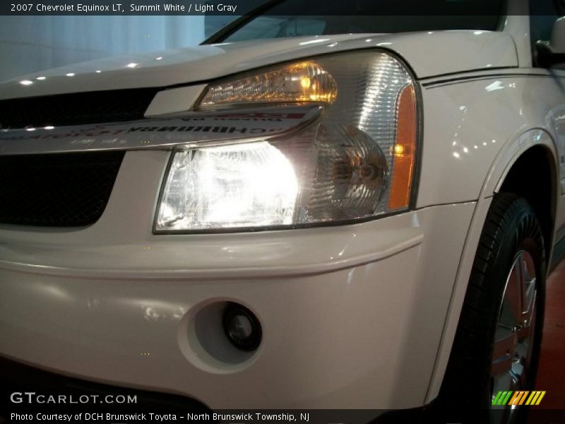Summit White / Light Gray 2007 Chevrolet Equinox LT